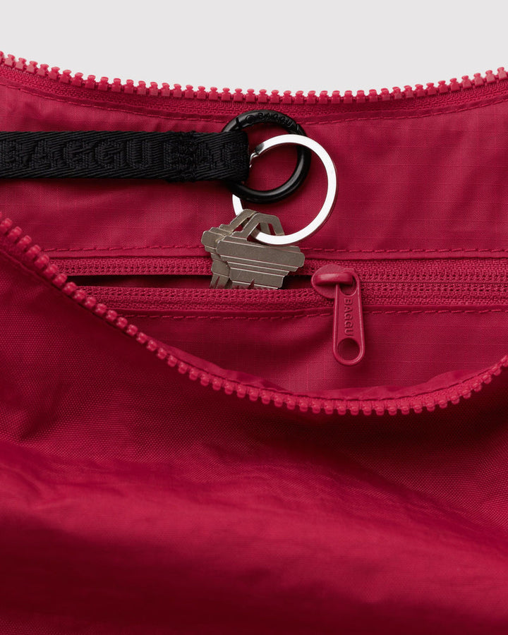 Baggu | Medium Crescent Nylon bag | Cherry