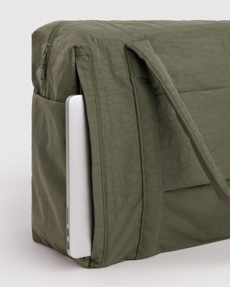 Baggu | Cloud Carry On | Caper