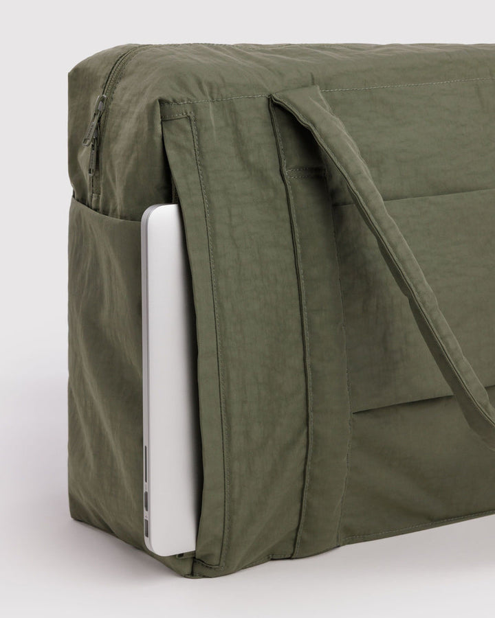 Baggu | Cloud Carry On | Caper