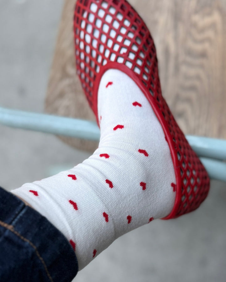 Le Bon Shoppe | Sneaker Socks | Heart White red