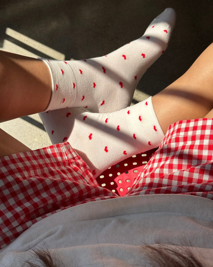 Le Bon Shoppe | Sneaker Socks | Heart White red