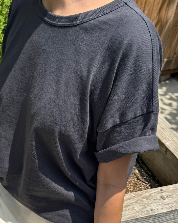 Le Bon Shoppe | Her Tee | Carbon