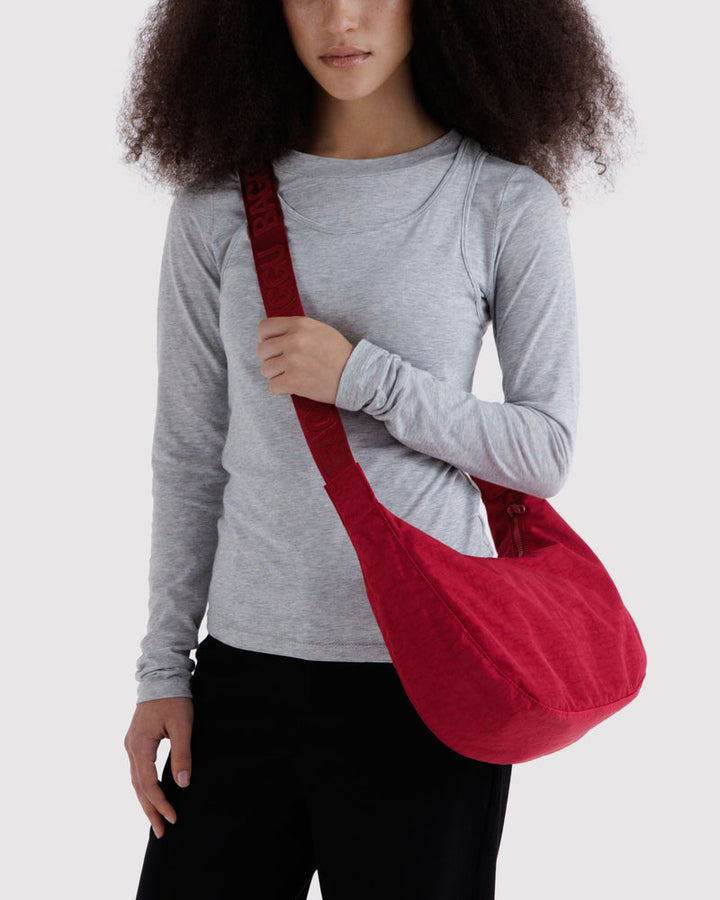 Baggu | Medium Crescent Nylon bag | Cherry