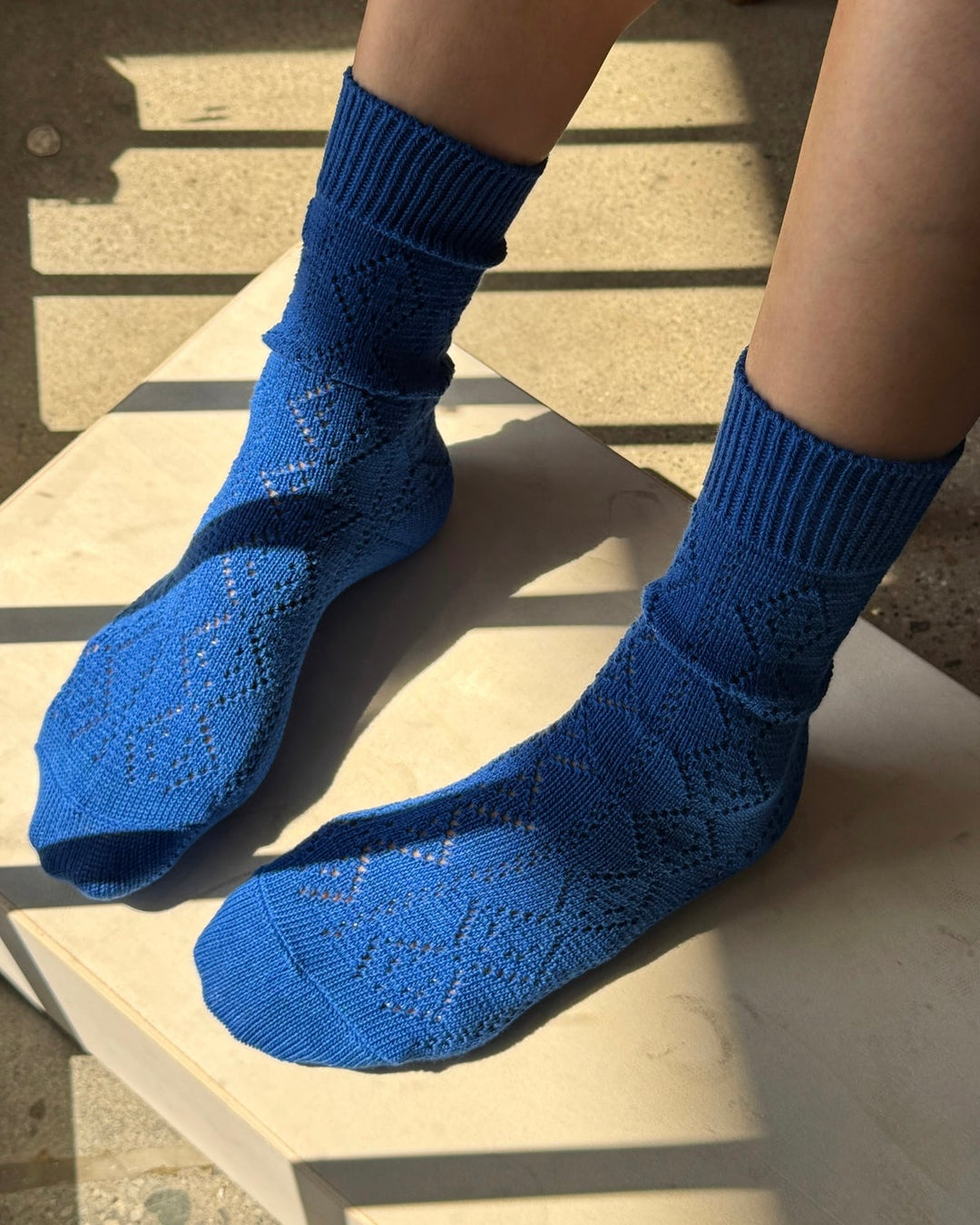 Le Bon Shoppe | Modal eyelet socks | Cobalt