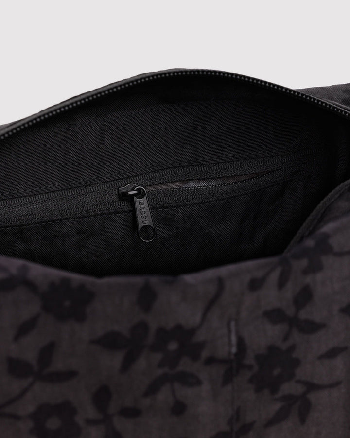 Baggu | Dopp Kit | Charcoal Ditsy Floral